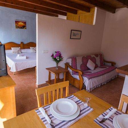Hostal Cala Boix Es Canar (Ibiza) Exterior foto
