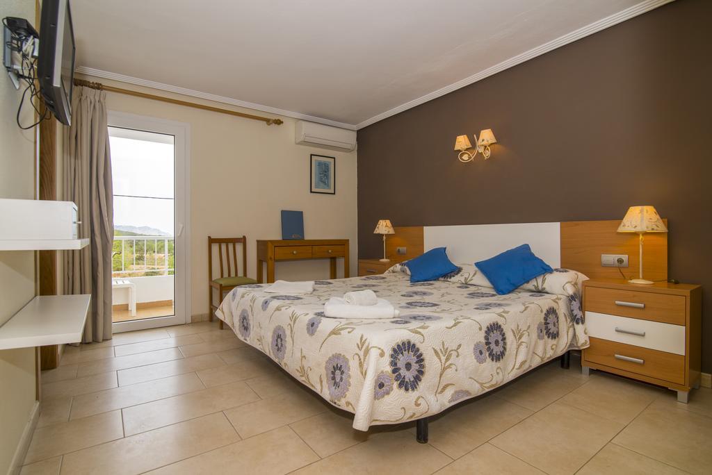 Hostal Cala Boix Es Canar (Ibiza) Exterior foto