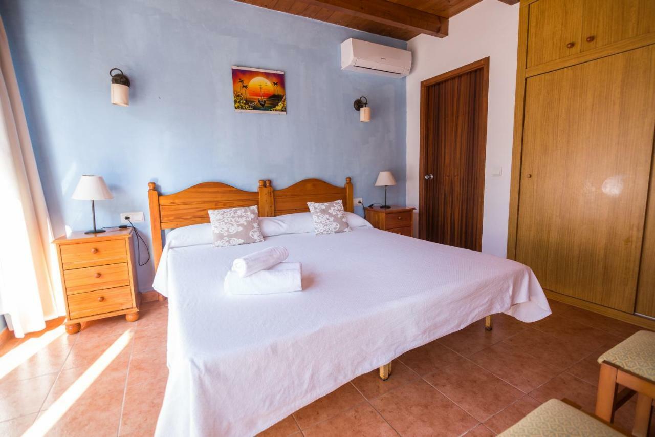Hostal Cala Boix Es Canar (Ibiza) Exterior foto